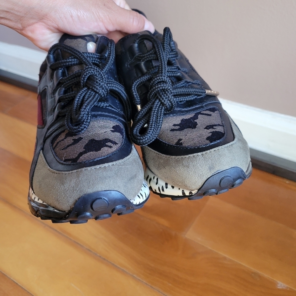 Steve Madden Cliff Olive Green Camo Rebooted Sneaker Wedge Platform Womens 7M - Picture 4 of 16